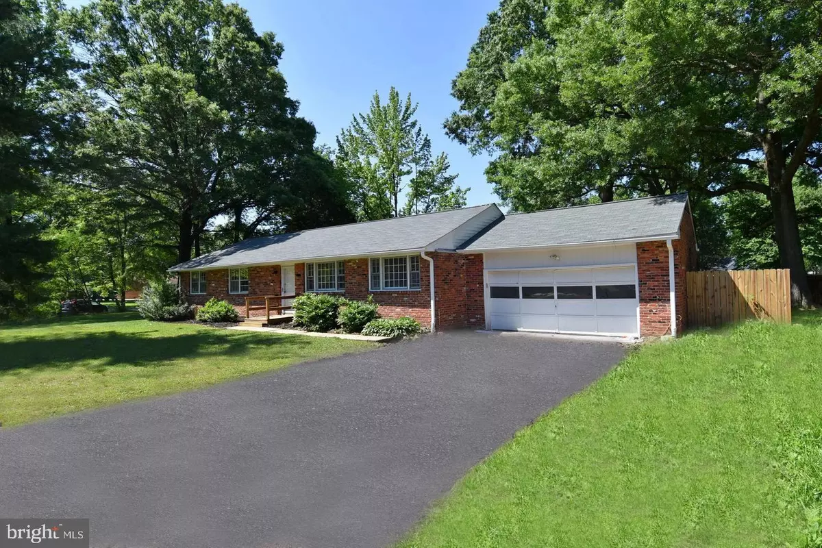 Alexandria, VA 22309,8800 MCNAIR DR