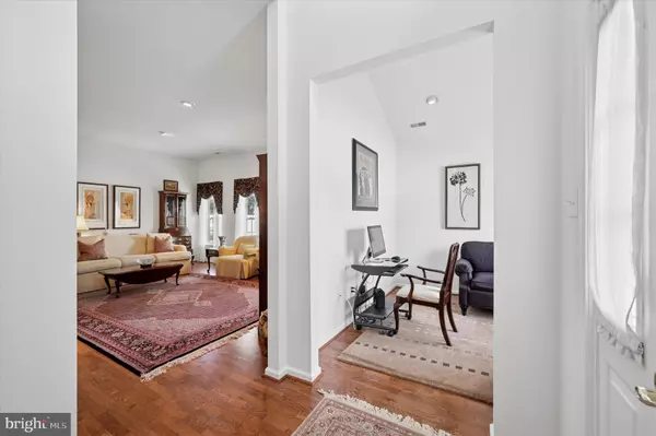 Upper Chichester, PA 19061,9 CORBETT DR