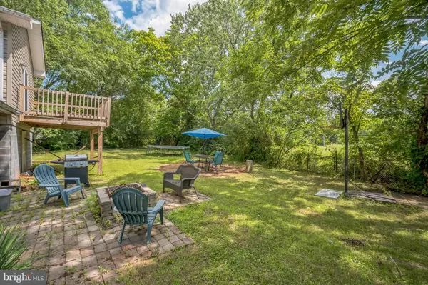 Manassas, VA 20111,7610 ALBEMARLE DR