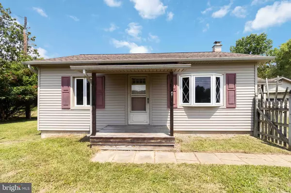 2961 RIDGE RD, Northumberland, PA 17857