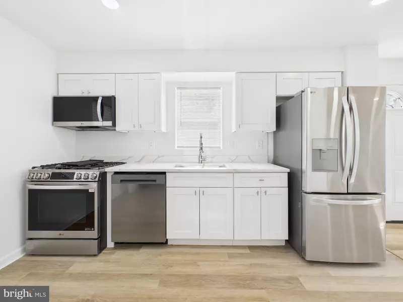 6112 PERRY ST, Landover, MD 20785