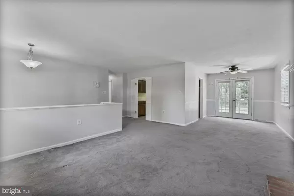 Purcellville, VA 20132,341 S 26TH ST