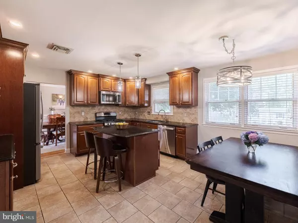 Norristown, PA 19403,3013 BLACKSWIFT RD