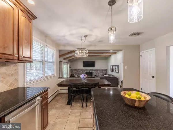 Norristown, PA 19403,3013 BLACKSWIFT RD