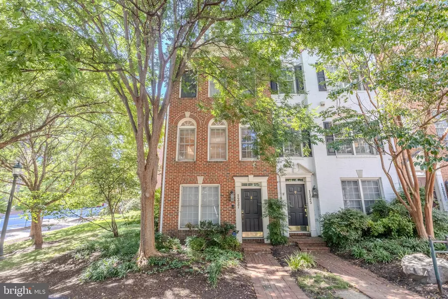 1227 FIDLER LN, Silver Spring, MD 20910