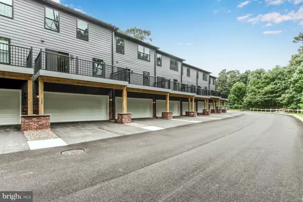 Hummelstown, PA 17036,152 HIGH POINTE #23