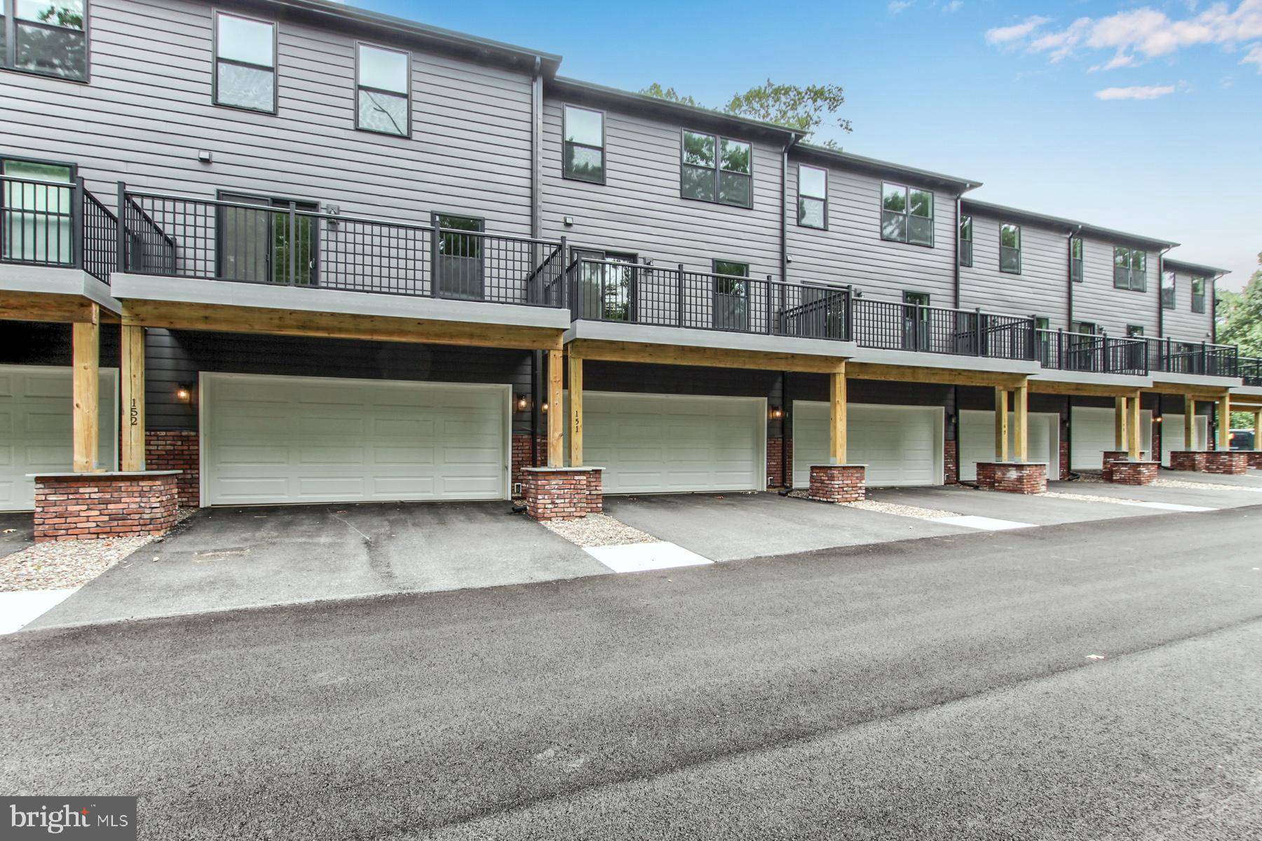 152 HIGH POINTE #23, Hummelstown, PA 17036
