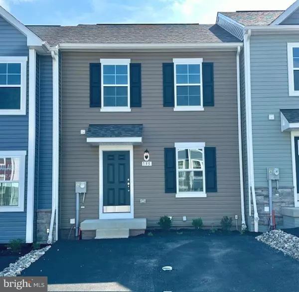 155 HOLSTEIN DR, Hanover, PA 17331