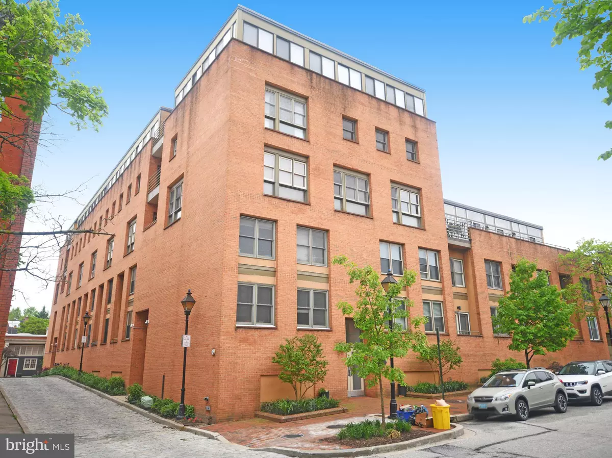 Baltimore, MD 21201,123 W BARRE ST #101