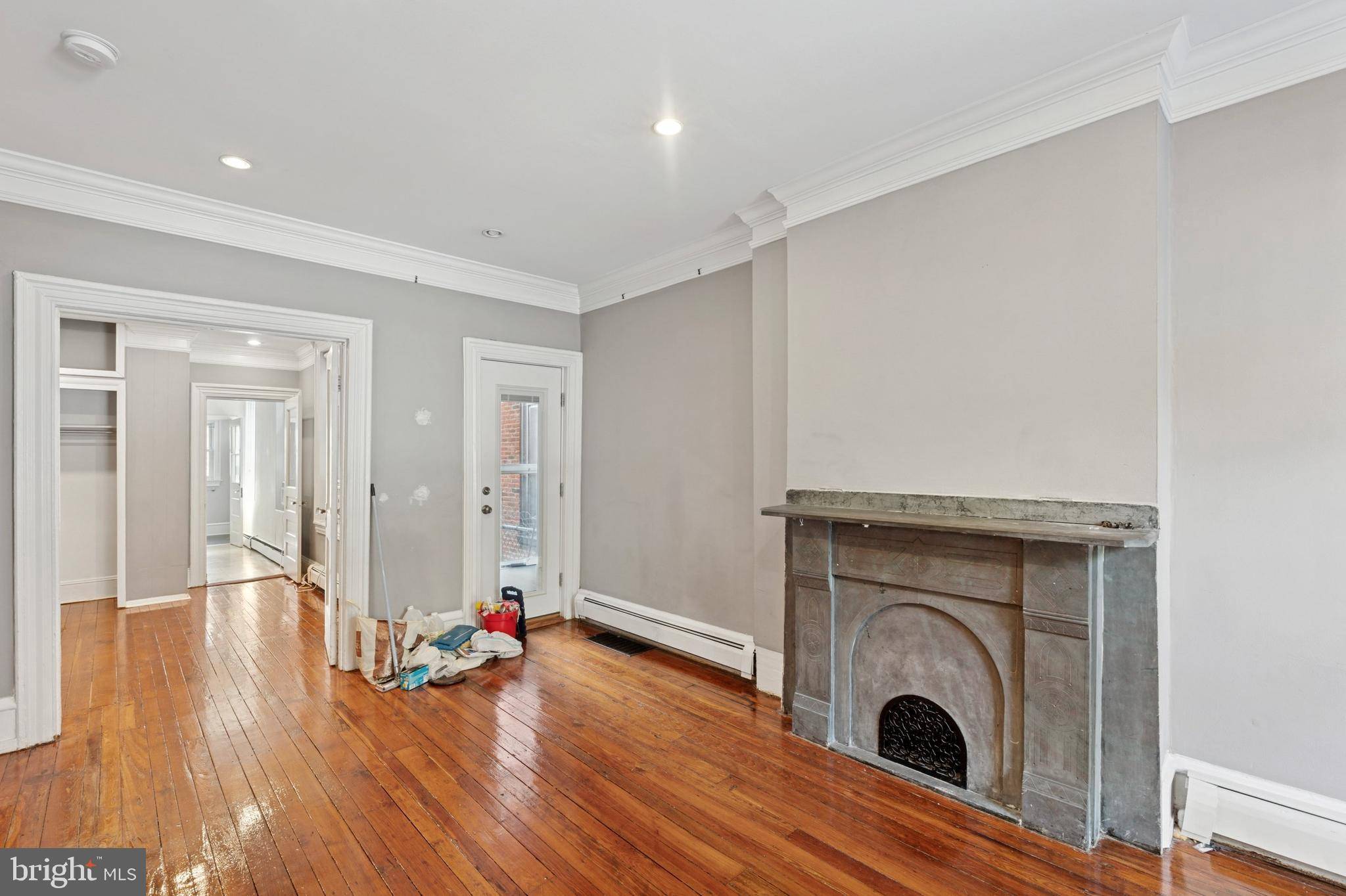 Philadelphia, PA 19130,2706 BROWN ST ##1