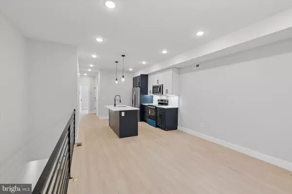 Philadelphia, PA 19122,520 W SUSQUEHANNA AVE #2