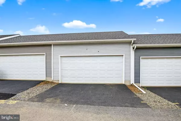 Lancaster, PA 17601,2206 BRENTFORD ST