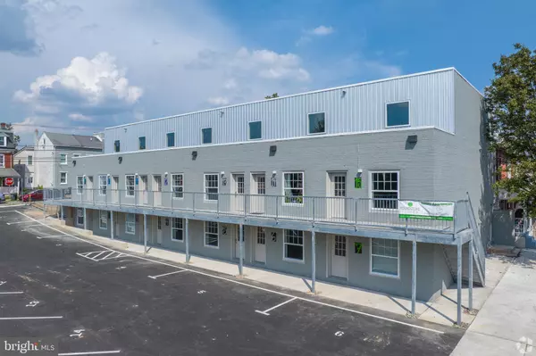Phoenixville, PA 19460,224 HALL ST #UNIT 8