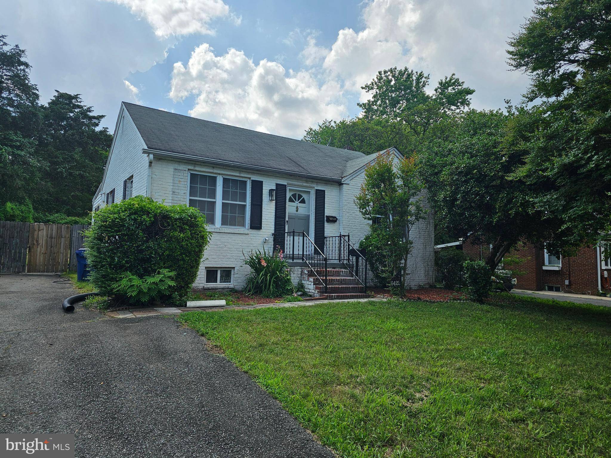 6422 PICKETT ST, Alexandria, VA 22306