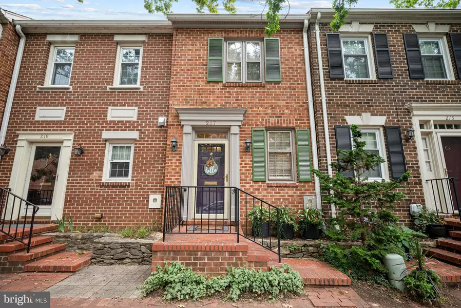 217 ORONOCO ST, Alexandria, VA 22314