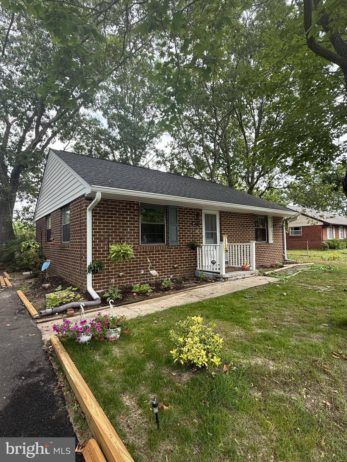 Millville, NJ 08332,908 LOUIS DR