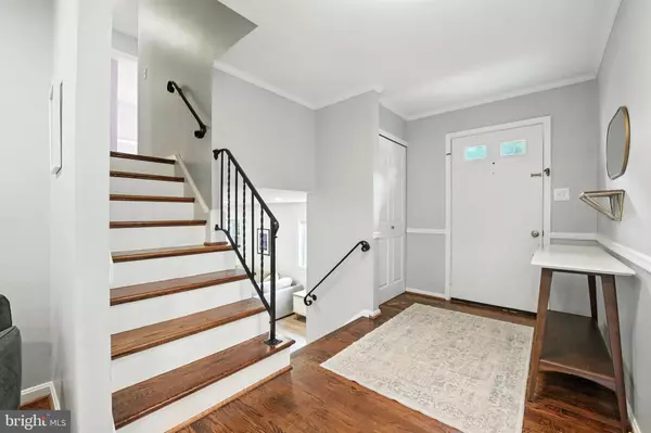 Burke, VA 22015,9307 WINBOURNE RD