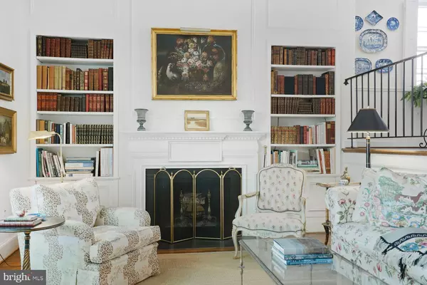 Alexandria, VA 22314,410 N LEE ST