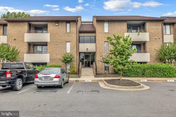 Herndon, VA 20170,509 FLORIDA AVE #103