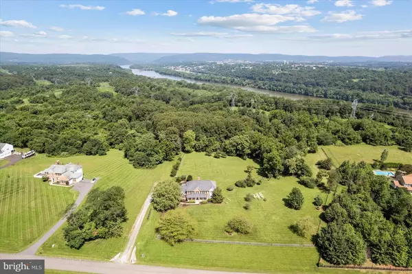 Lovettsville, VA 20180,11555 MICA PL