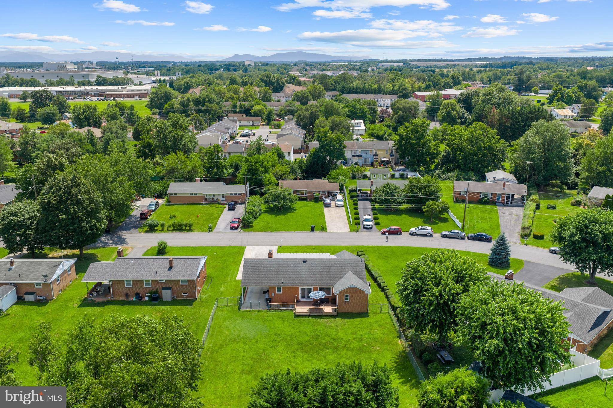 Winchester, VA 22601,319 BEECHCROFT RD