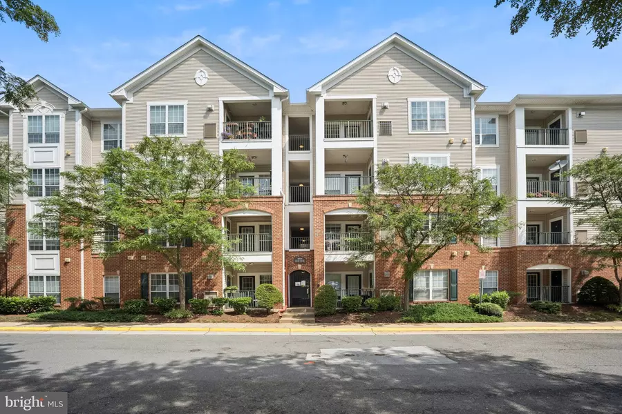 4854 EISENHOWER AVE #456, Alexandria, VA 22304