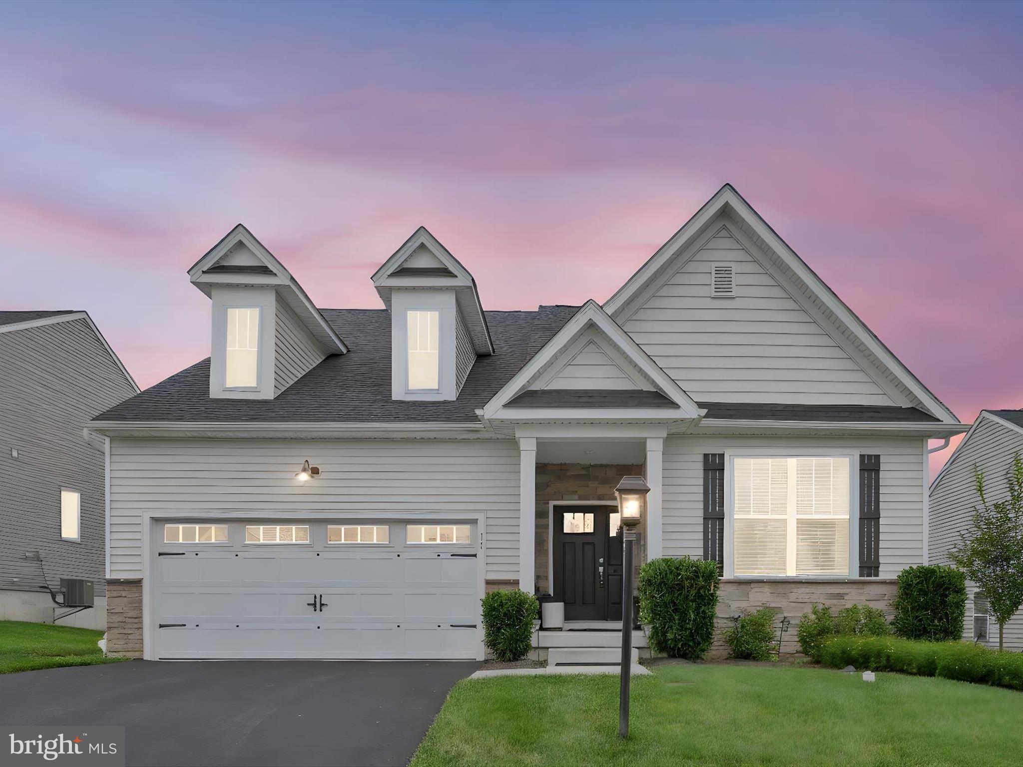 Coatesville, PA 19320,11 HERON LN