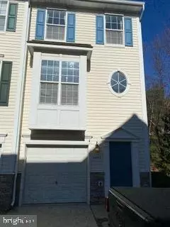 43740 CLEAR LAKE SQ, Ashburn, VA 20147
