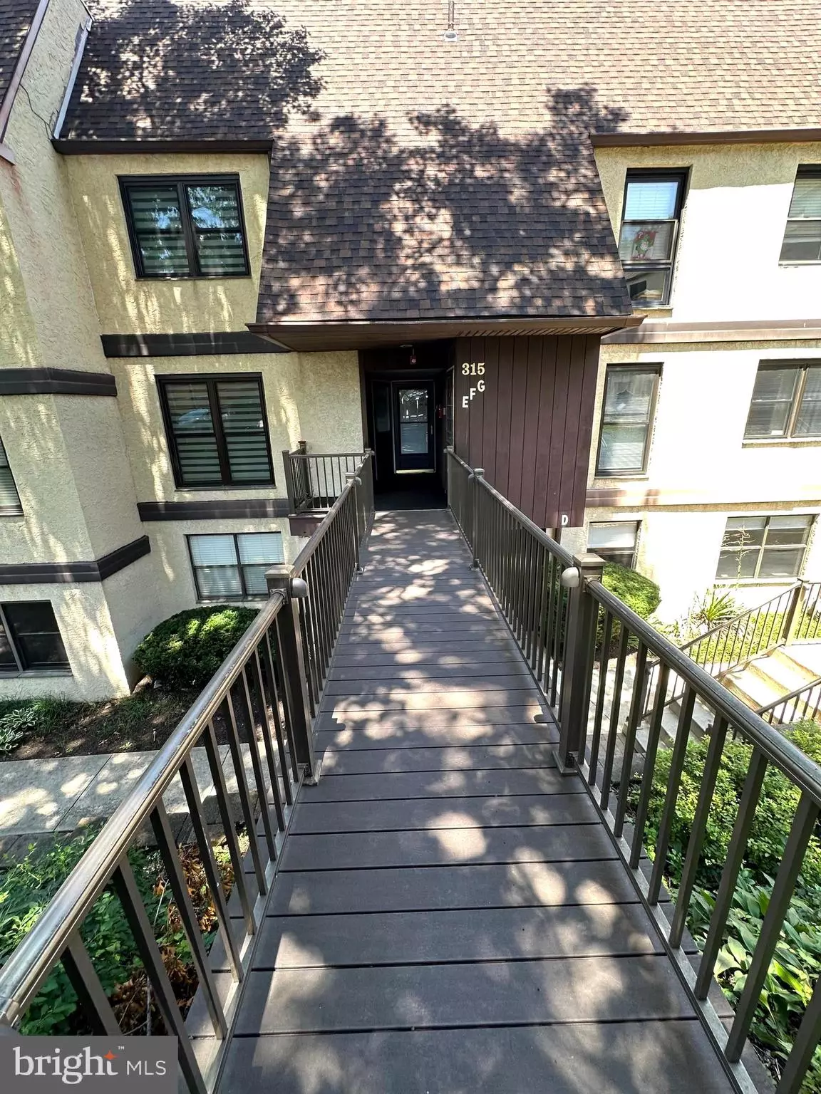 Philadelphia, PA 19128,315 SHAWMONT AVE #E