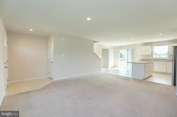 Bunker Hill, WV 25413,228 CHANDLERS GLEN DR