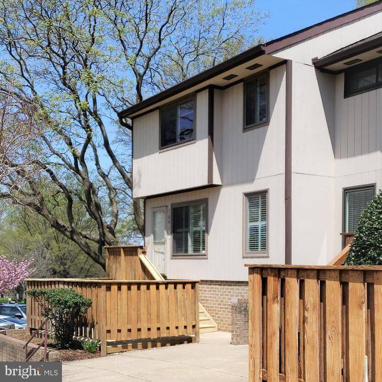1691 WESTWIND WAY #1, Mclean, VA 22102