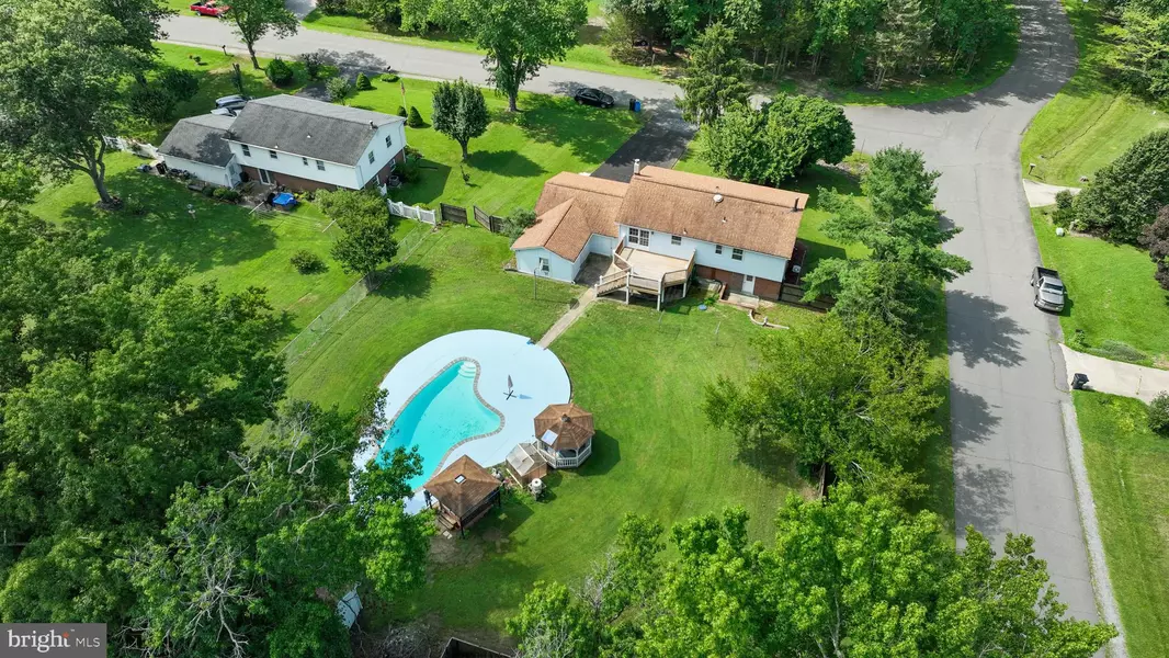 37420 HANDEL DR, Charlotte Hall, MD 20622