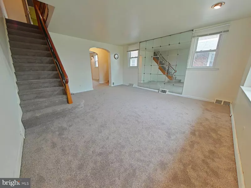 1128 PRINCETON AVE, Philadelphia, PA 19111