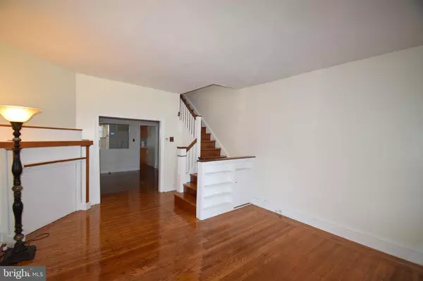 Philadelphia, PA 19151,6108 MASTER ST