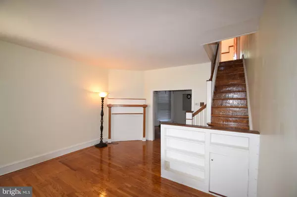 Philadelphia, PA 19151,6108 MASTER ST