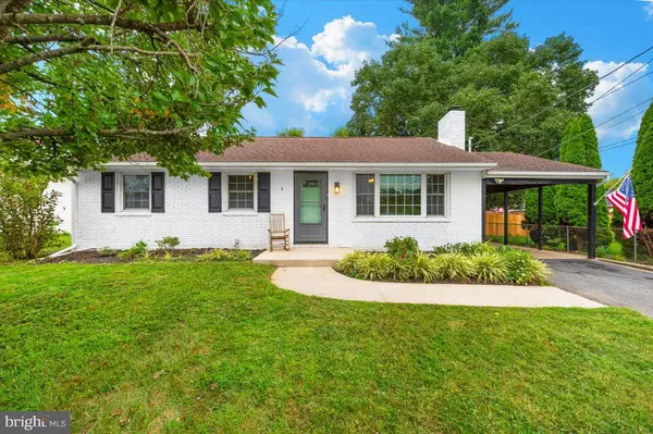 Hagerstown, MD 21740,9709 DEANEWOOD LN