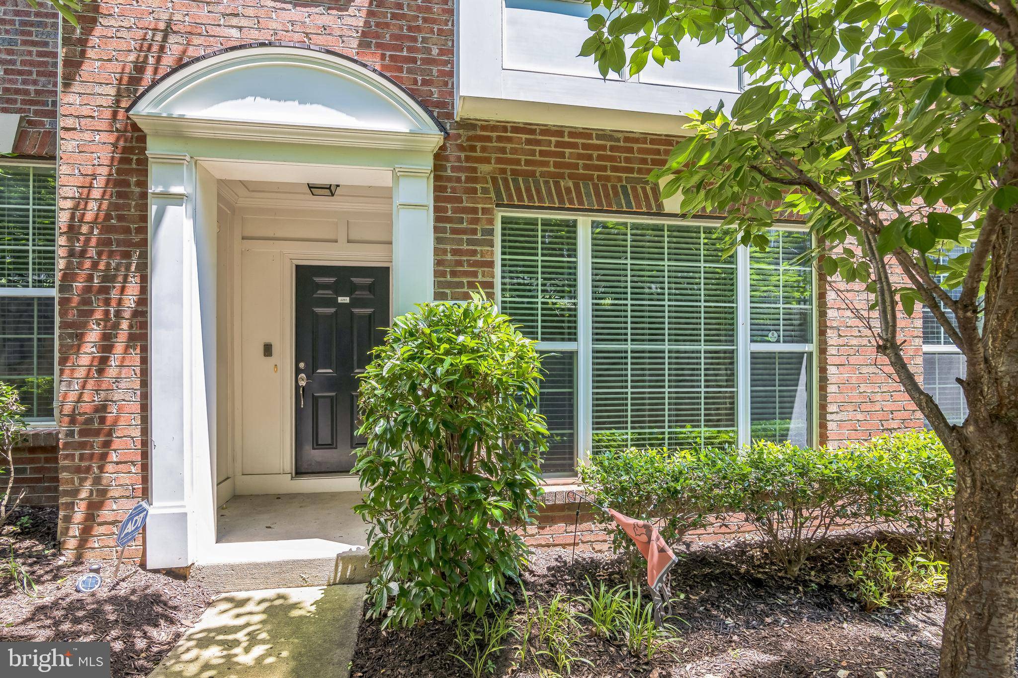 Woodbridge, VA 22191,2259 KEW GARDENS DR
