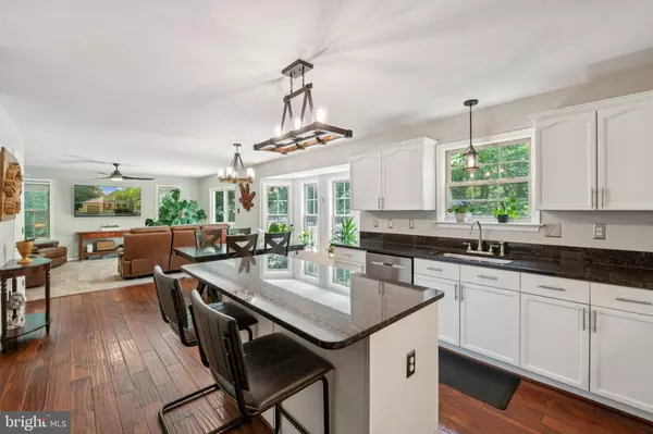 New Market, MD 21774,6806 BALMORAL CT