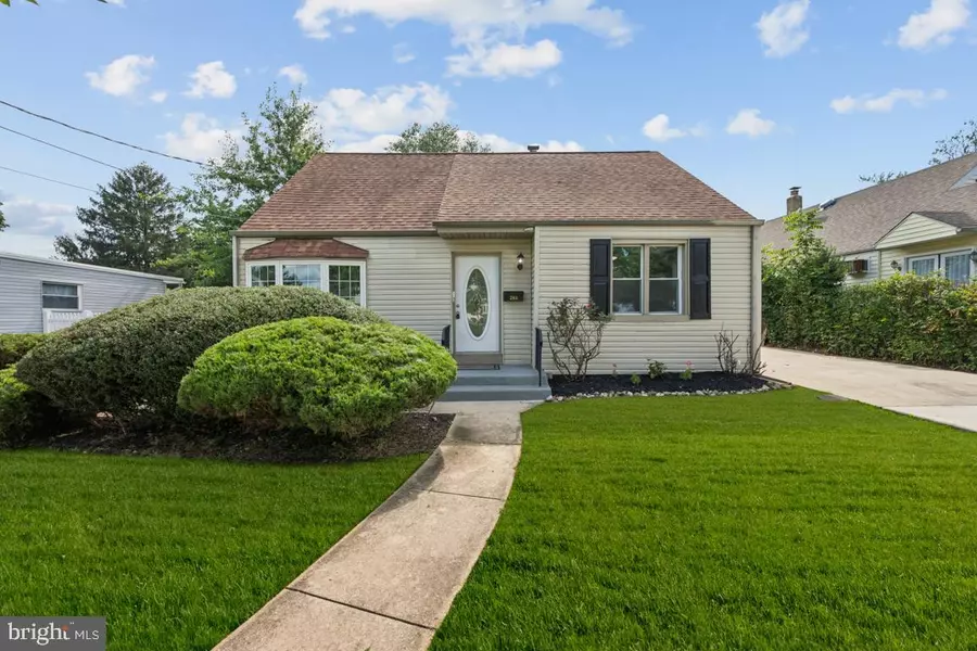 205 LINDSEY AVE, Runnemede, NJ 08078