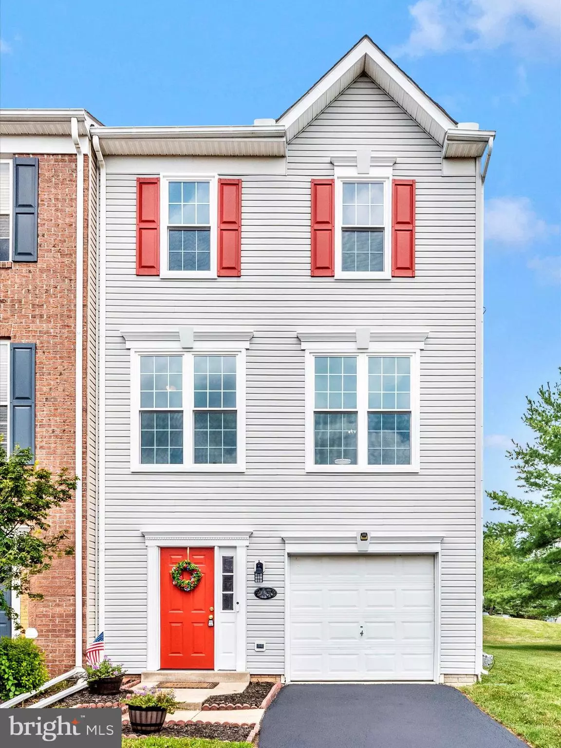 Frederick, MD 21702,2430 HUNTWOOD CT