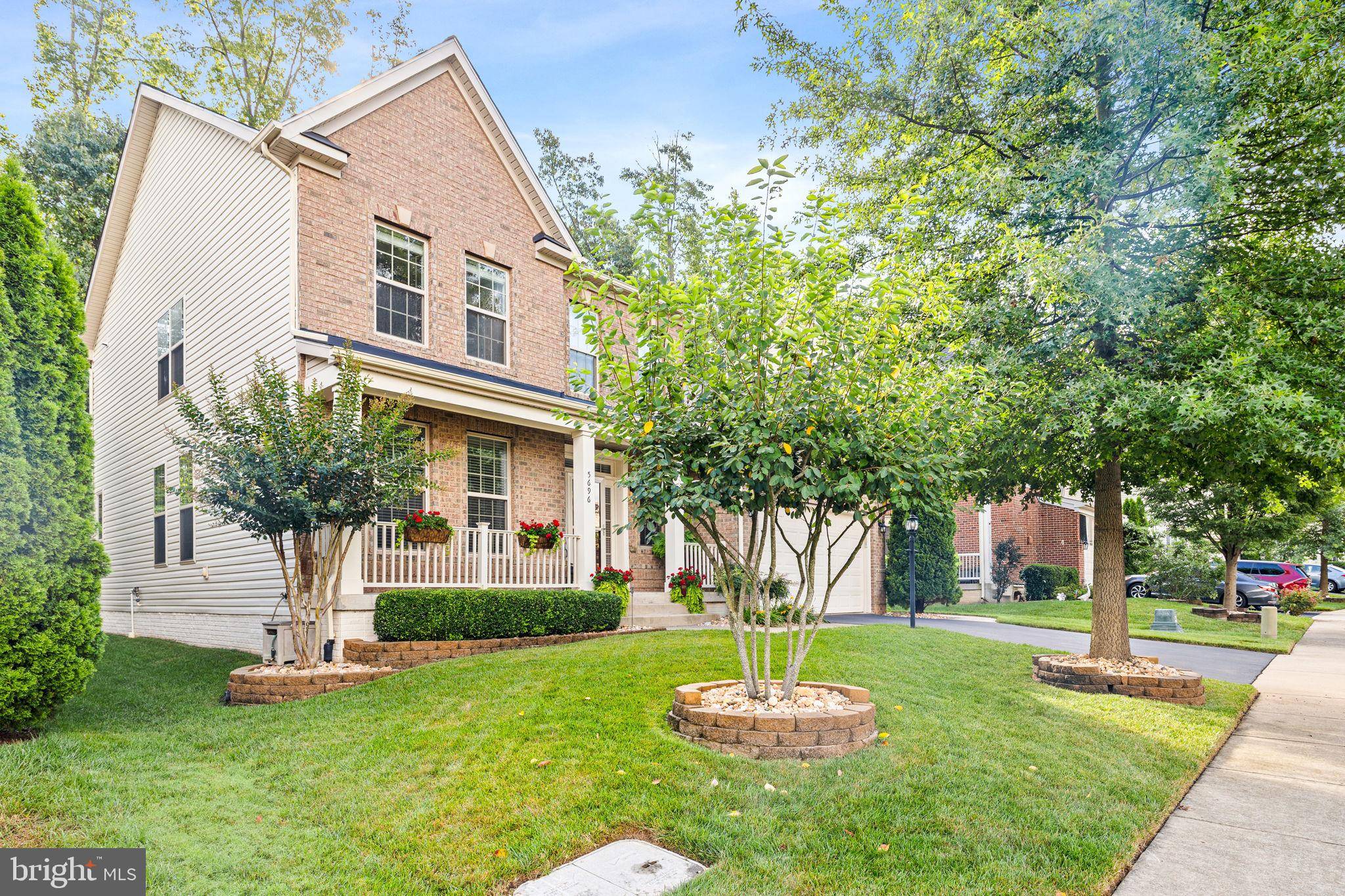 Woodbridge, VA 22193,5696 LIBERTY MANOR CIR