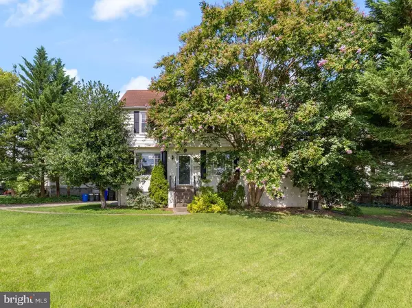 5601 WYNGATE DR, Bethesda, MD 20817