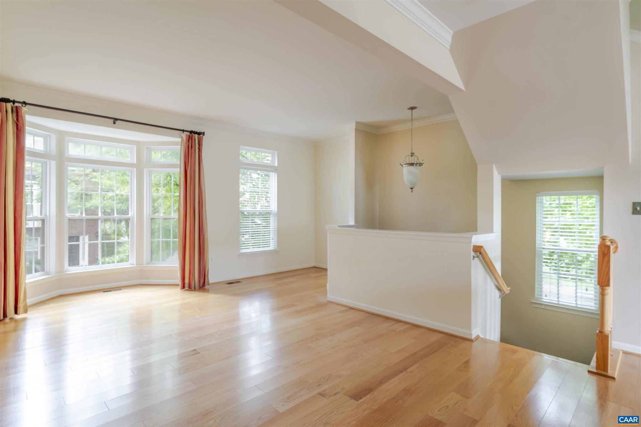 Charlottesville, VA 22903,934 BING LN