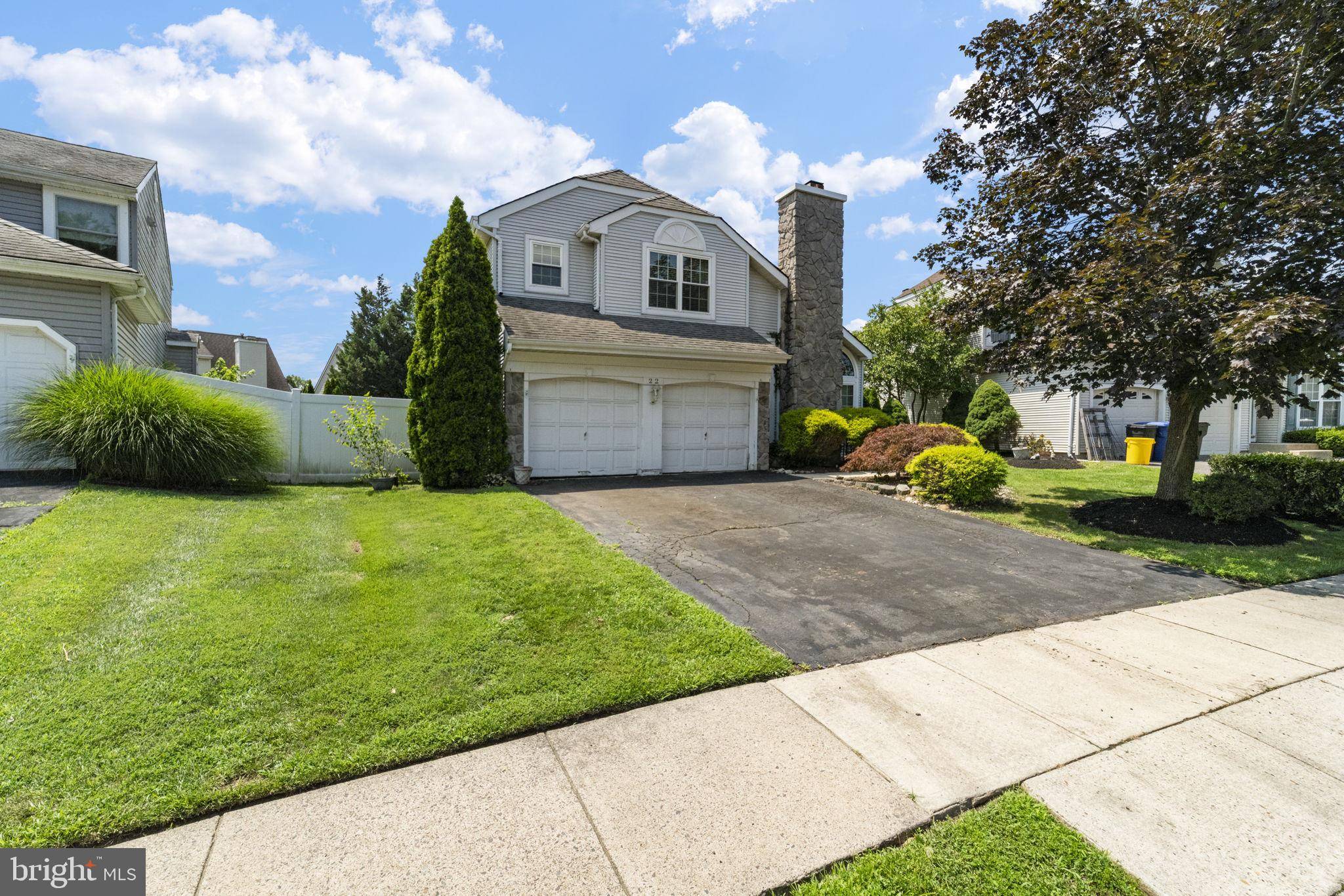 22 MYSTIC WAY, Burlington, NJ 08016