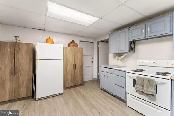 Hague, VA 22469,59 ORANGE DR