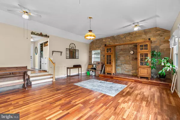 Elkridge, MD 21075,6278 MONTGOMERY RD