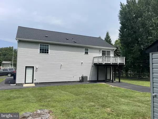 Bowie, MD 20720,7008 HIGH BRIDGE RD