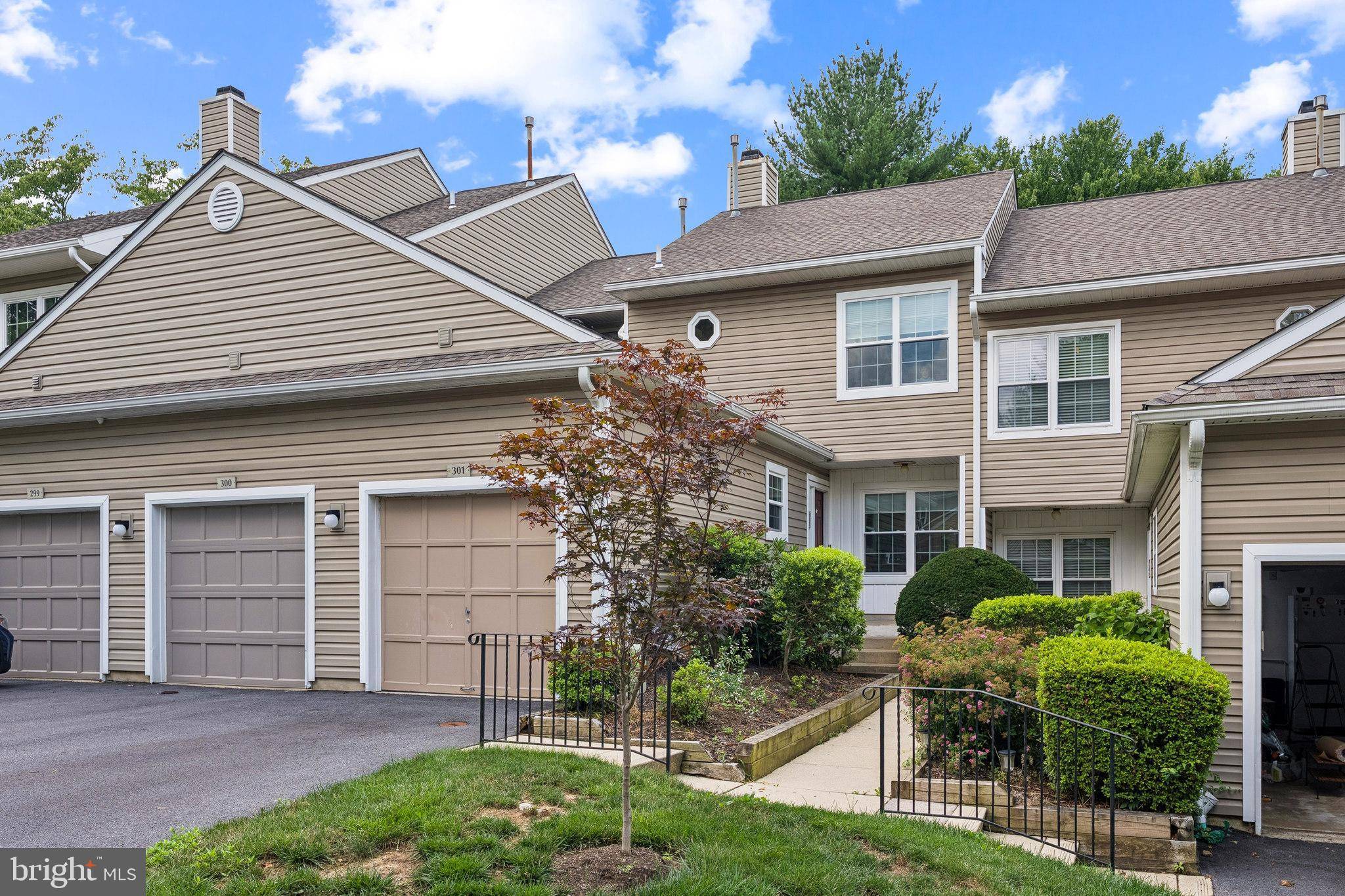 Glen Mills, PA 19342,301 STANTON CT #301