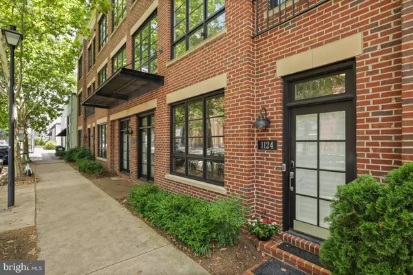 Alexandria, VA 22314,1124 MADISON ST