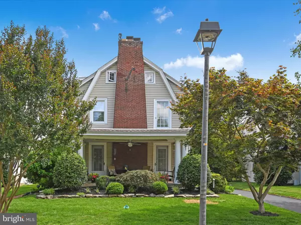 Drexel Hill, PA 19026,527 HAMPSHIRE RD